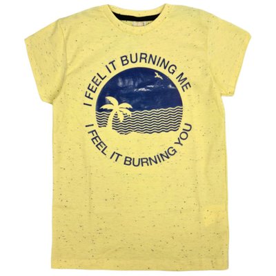 Camiseta Juvenil Menino I Feel It Burning Me Amarela